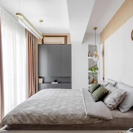 Urbanstay Suites - Prime Location Designer Suite Bukarest Exterior foto